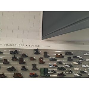 Int&eacute;rieur magasin 6