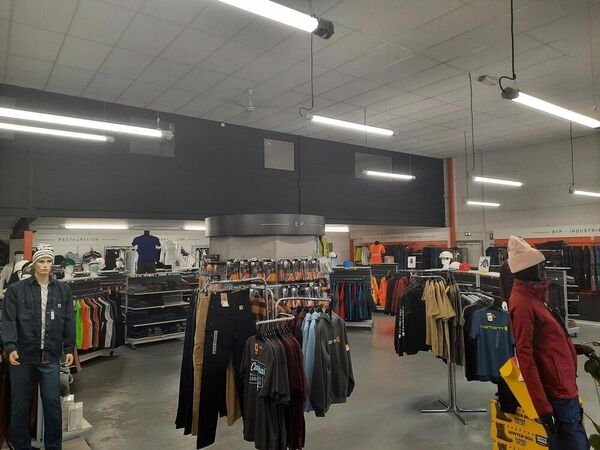 Int&eacute;rieur magasin 3