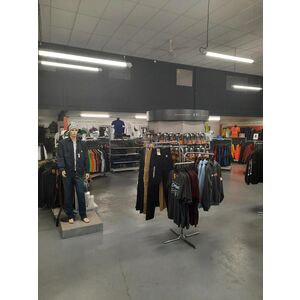 Int&eacute;rieur magasin 1